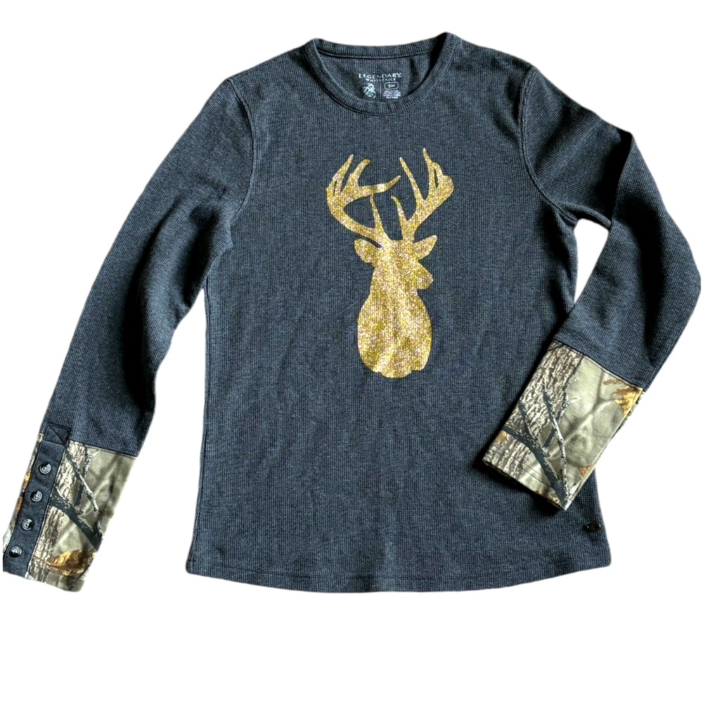 Legendary Whitetails Woman’s Casual Holiday/ Christmas/ Winter Top - Small